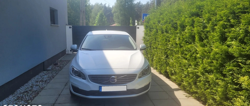 Volvo V60 cena 44500 przebieg: 160000, rok produkcji 2015 z Wolsztyn małe 29